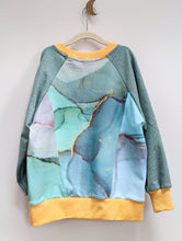Load image into Gallery viewer, 7/8 Marble side pocket sweater