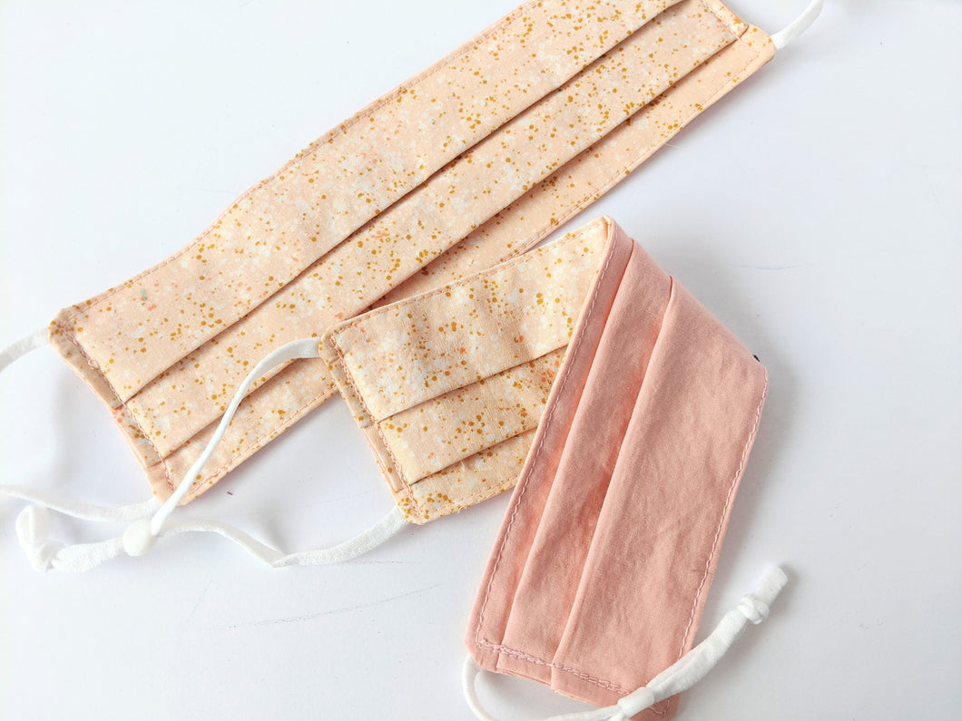 Teen- Small Adult // Peach Speckled [Pleated Mask]