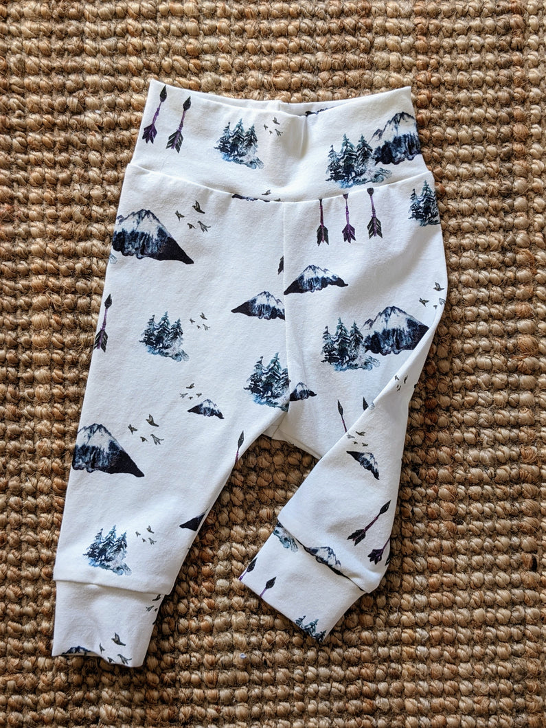 3-6m 'Into The Wild' cuffed leggings