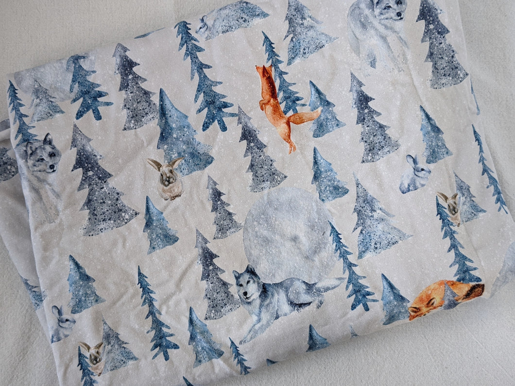 Wolves/Foxes on grey- custom- CL- 1m+