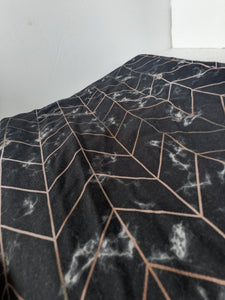 BTF- golden marble (black) - CFT- ~1m odd cut